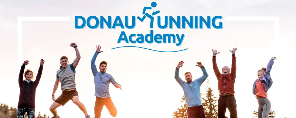 DONAURUNNING Academy Schriftzug über sechs springenden Personen